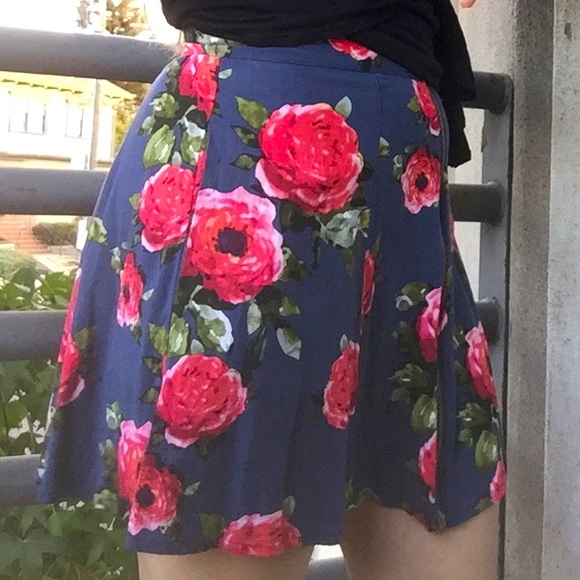 Floral skater skirt - Picture 3 of 4